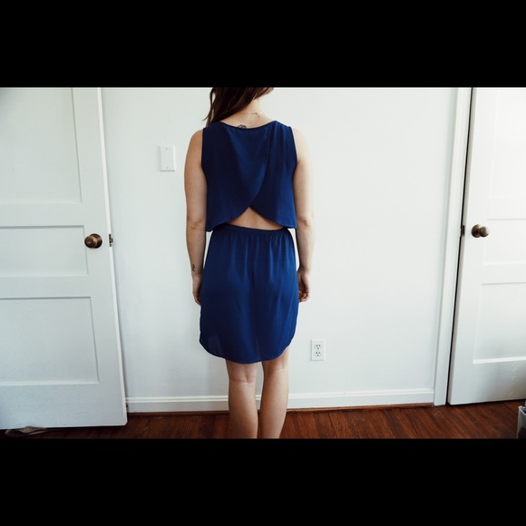 Sweet blue dress - Picture 2 of 2